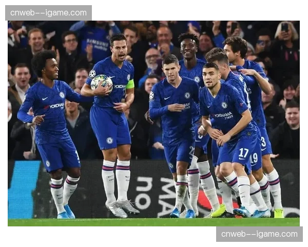 英超第34轮前瞻：切尔西五连败后迎保级关键战，罗塞尼尔面临下课危机